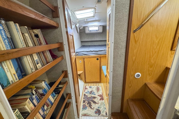 CONSCIOUS SEDATION 42ft Manta Yacht For Sale