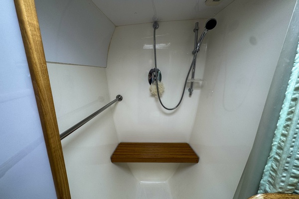 CONSCIOUS SEDATION 42ft Manta Yacht For Sale