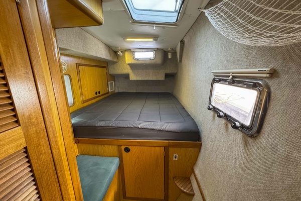 CONSCIOUS SEDATION 42ft Manta Yacht For Sale