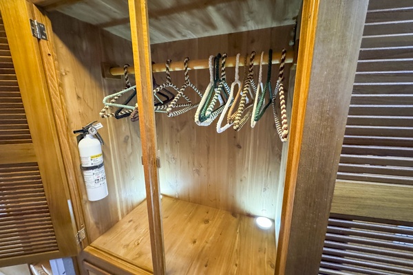 CONSCIOUS SEDATION 42ft Manta Yacht For Sale