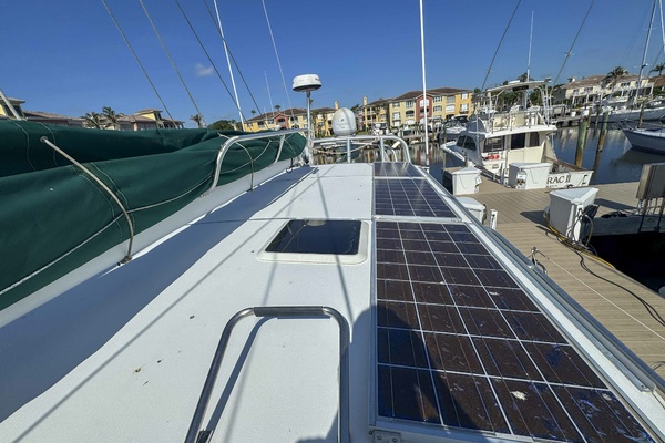 CONSCIOUS SEDATION 42ft Manta Yacht For Sale