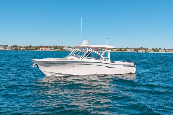 30-ft-Grady-White-2014-307 Freedom-19th Hole Falmouth Massachusetts United States  yacht for sale