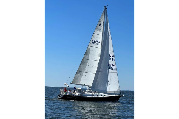 42-ft-Sabre-2005-426-StoweAway Portland Maine United States  yacht for sale