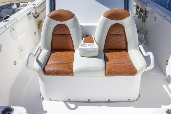 2012 Everglades 290 CC 29ft Everglades Yacht For Sale