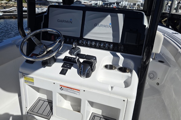 Turn Back Tide 26ft Sea Hunt Yacht For Sale