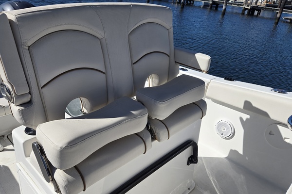 Turn Back Tide 26ft Sea Hunt Yacht For Sale