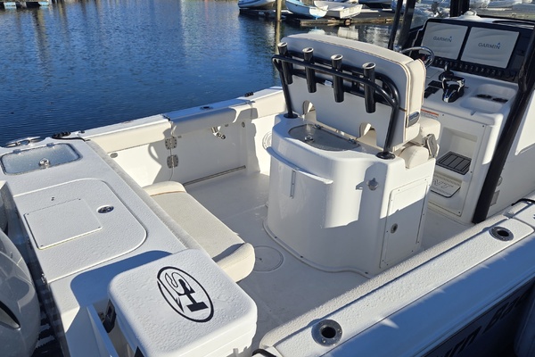 Turn Back Tide 26ft Sea Hunt Yacht For Sale