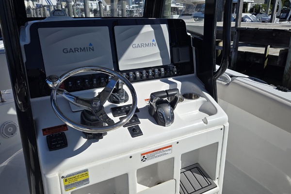 Turn Back Tide 26ft Sea Hunt Yacht For Sale