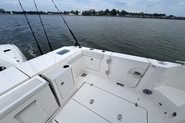 44ft Pursuit Yacht For Sale