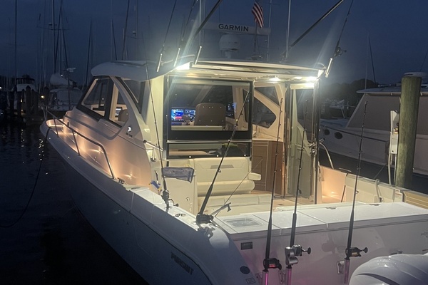 44ft Pursuit Yacht For Sale