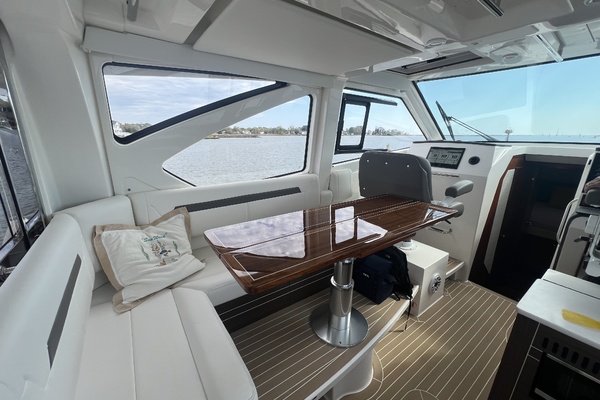44ft Pursuit Yacht For Sale