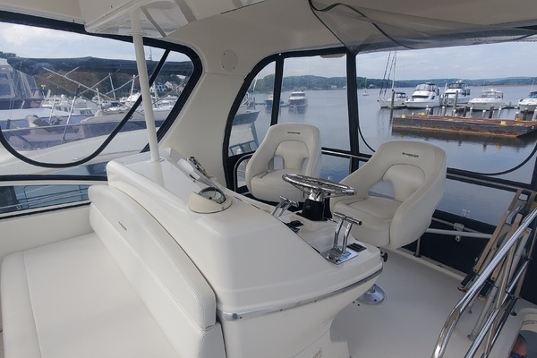 Sea to Sea 38ft Silverton Yacht For Sale