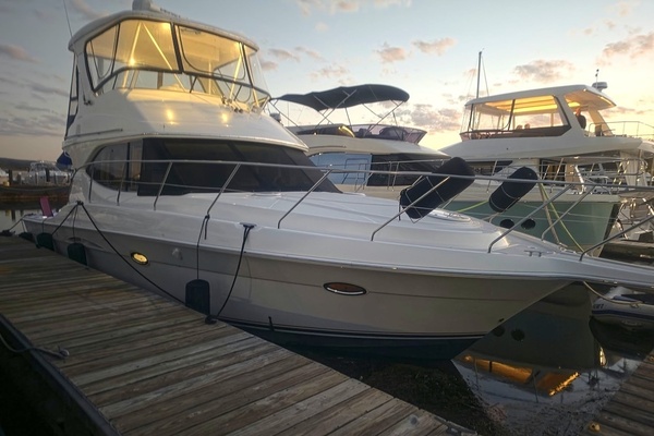 Sea to Sea 38ft Silverton Yacht For Sale