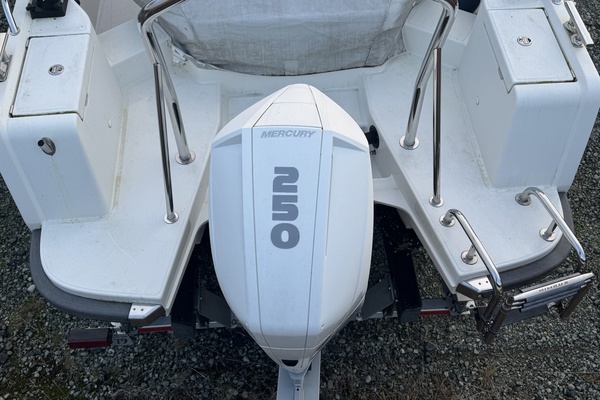 26ft Nimbus Yacht For Sale