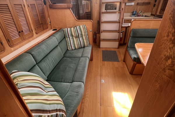 MITERNE 51ft Perry Yacht For Sale