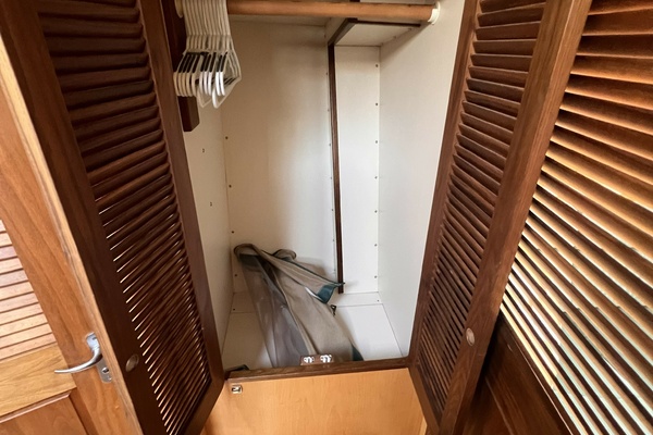 MITERNE 51ft Perry Yacht For Sale