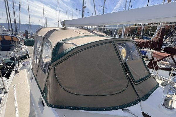 MITERNE 51ft Perry Yacht For Sale