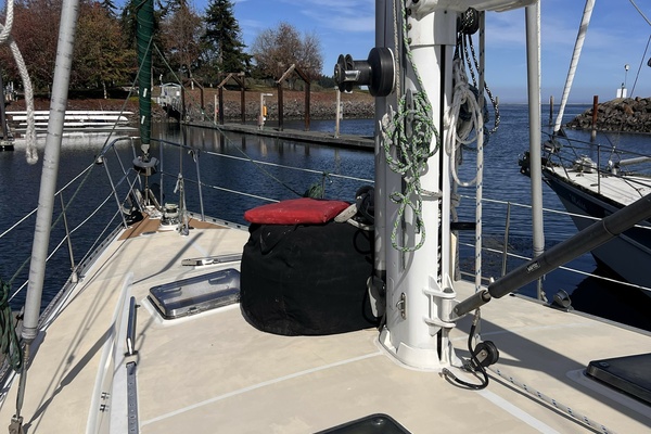MITERNE 51ft Perry Yacht For Sale