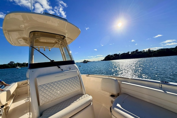 24ft Grady White Yacht For Sale