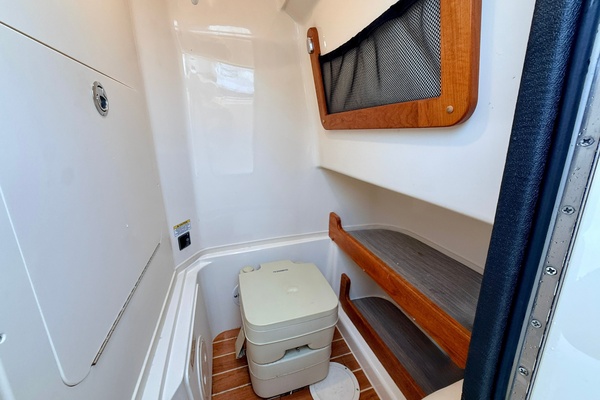 24ft Grady White Yacht For Sale
