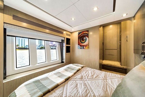 G FORCE 84ft Azimut Yacht For Sale