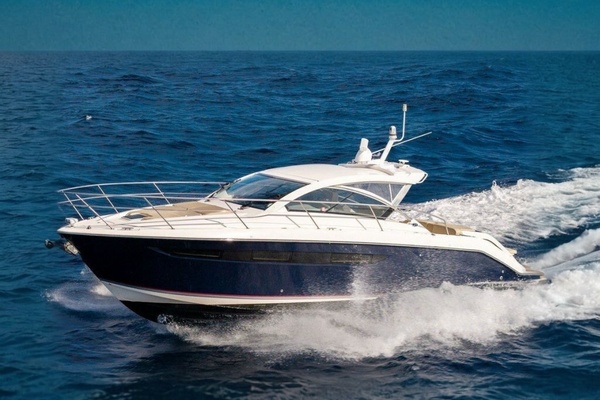 36ft Pursuit Yacht For Sale