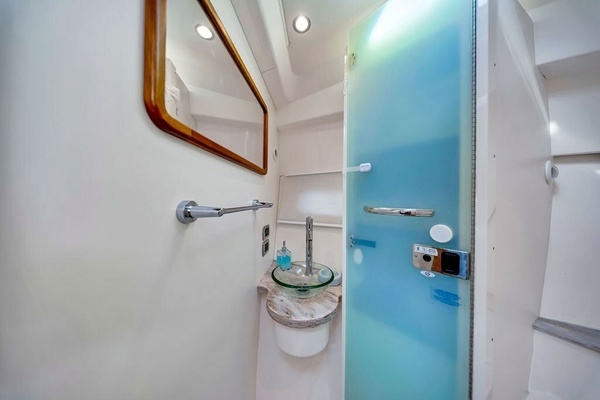 36ft Pursuit Yacht For Sale