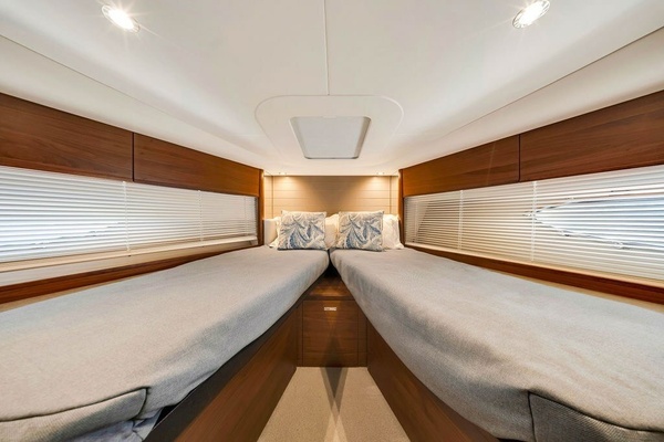 48ft Princess Yacht For Sale