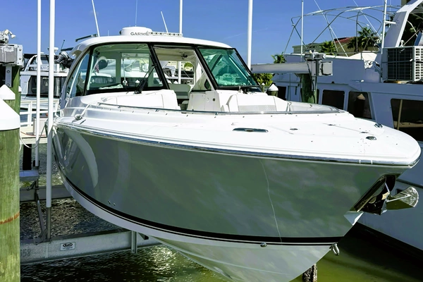 32-ft-Pursuit-2023-DC 326- Madiera Beach Florida United States  yacht for sale