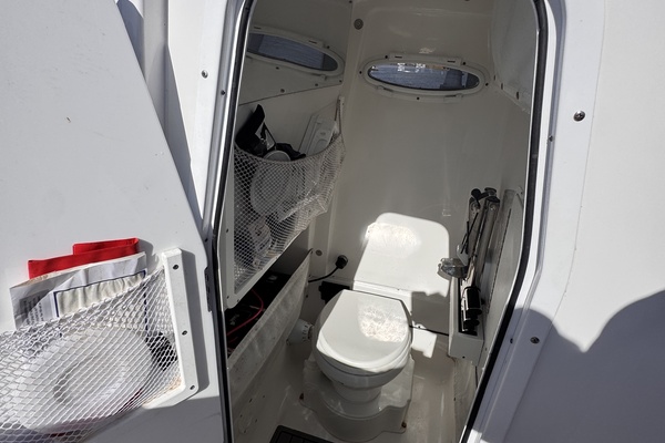 27ft Sea Hunt Yacht For Sale