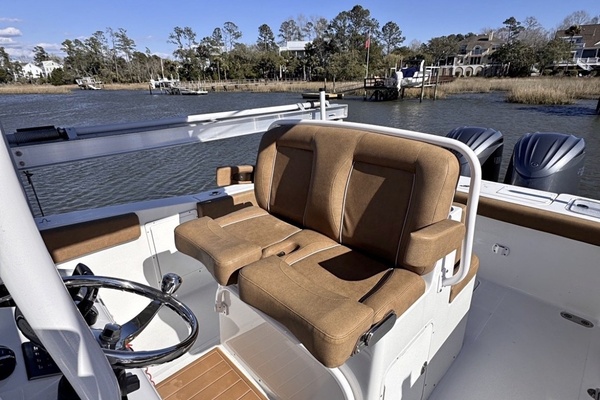 27ft Sea Hunt Yacht For Sale
