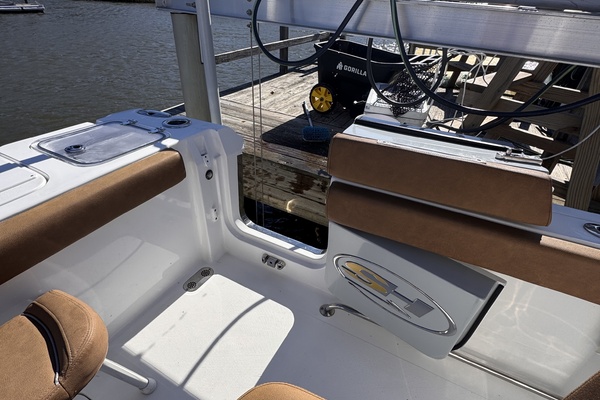 27ft Sea Hunt Yacht For Sale