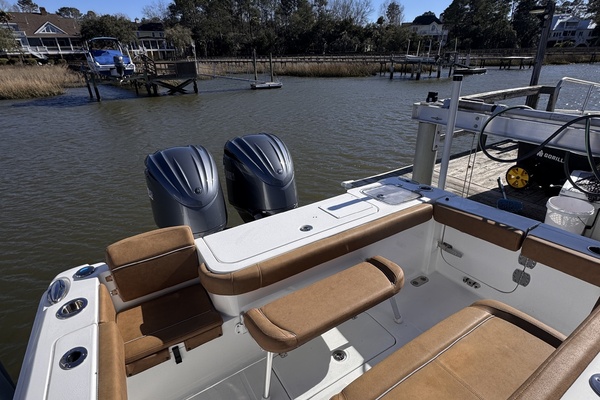 27ft Sea Hunt Yacht For Sale