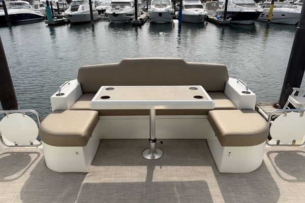 Andiamo 48ft Cruisers Yachts Yacht For Sale