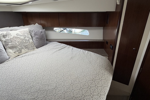 Andiamo 48ft Cruisers Yachts Yacht For Sale