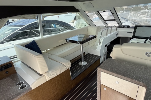 Andiamo 48ft Cruisers Yachts Yacht For Sale