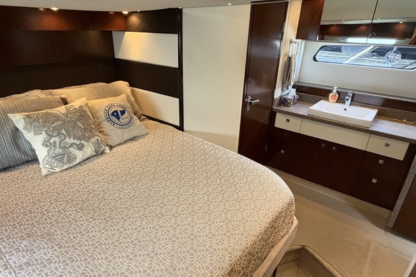 Andiamo 48ft Cruisers Yachts Yacht For Sale