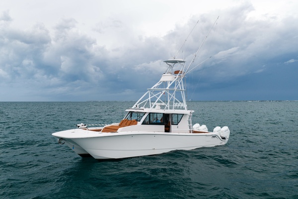 46ft Invincible Yacht For Sale