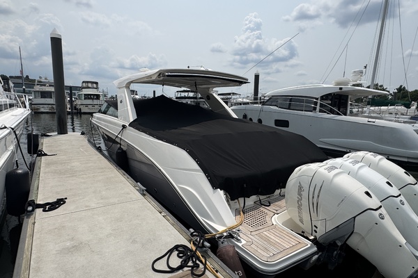 40ft Sea Ray Yacht For Sale