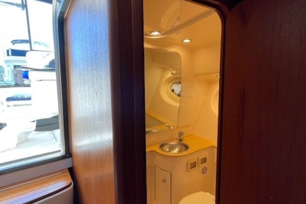 32ft Tiara Yachts Yacht For Sale