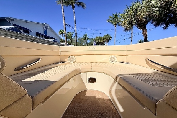 28ft Chris Craft Yacht For Sale