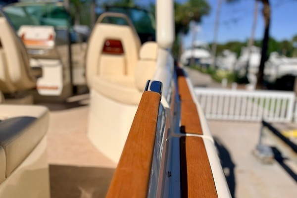 28ft Chris Craft Yacht For Sale