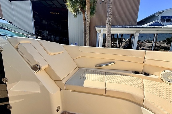 28ft Chris Craft Yacht For Sale