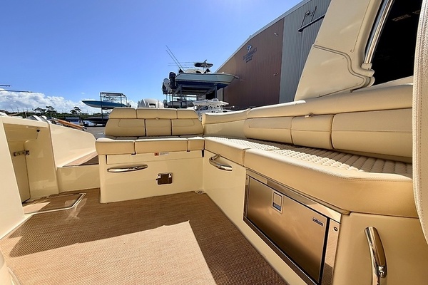 28ft Chris Craft Yacht For Sale