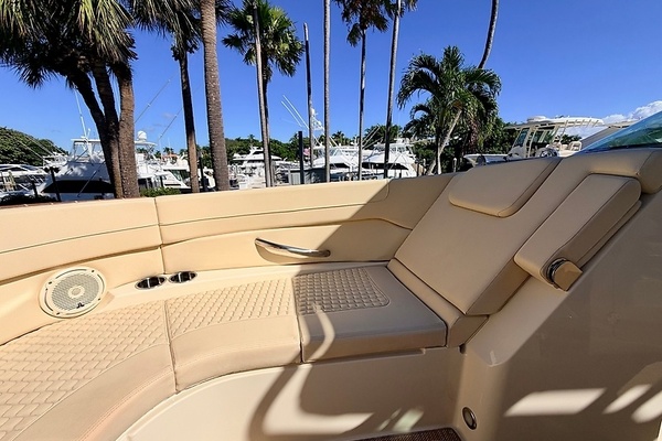 28ft Chris Craft Yacht For Sale