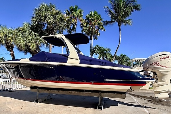 28ft Chris Craft Yacht For Sale