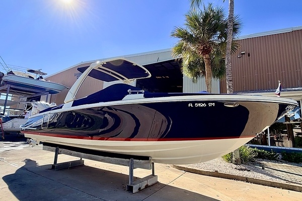28ft Chris Craft Yacht For Sale