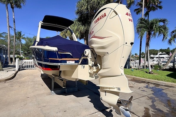 28ft Chris Craft Yacht For Sale