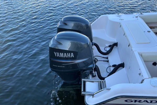 27ft Grady White Yacht For Sale