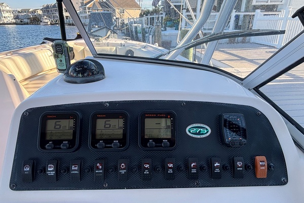 27ft Grady White Yacht For Sale